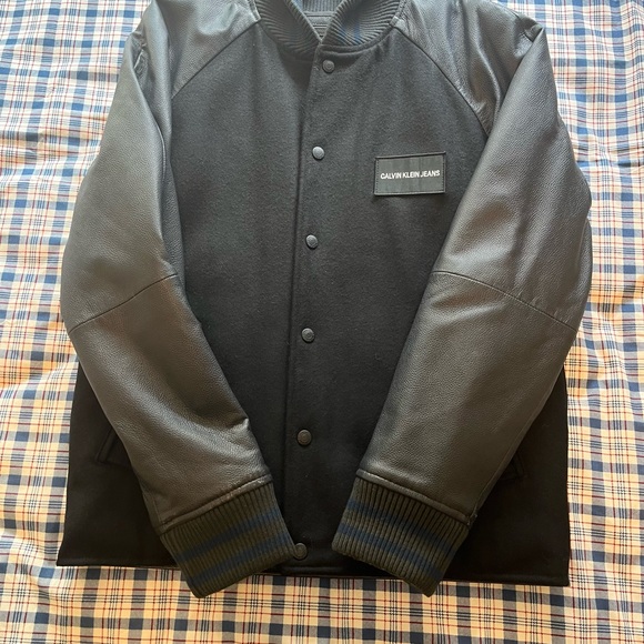 Men’s Calvin Klein Jeans Varsity Bomber Jacket - Picture 3 of 7